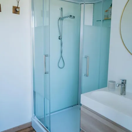 Panzió Logis De Vallombronze