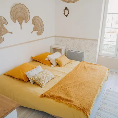 Logis De Vallombronze Panzió *