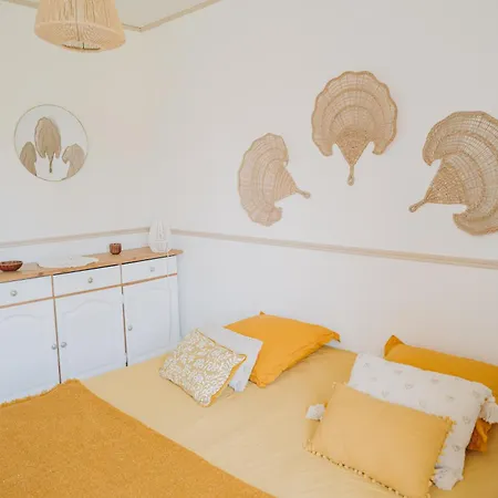 Bed & Breakfast Logis De Vallombronze
